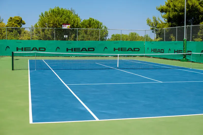 Court 8
